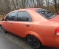 Оранжевый Шевроле Авео, объемом двигателя 1.5 л и пробегом 200 тыс. км за 1100 $, фото 3 на Automoto.ua