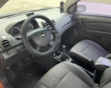 Оранжевый Шевроле Авео, объемом двигателя 1.5 л и пробегом 221 тыс. км за 2750 $, фото 6 на Automoto.ua