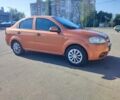 Оранжевый Шевроле Авео, объемом двигателя 1.5 л и пробегом 240 тыс. км за 3500 $, фото 4 на Automoto.ua