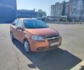 Оранжевый Шевроле Авео, объемом двигателя 1.5 л и пробегом 240 тыс. км за 3500 $, фото 2 на Automoto.ua