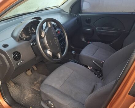 Оранжевый Шевроле Авео, объемом двигателя 1.5 л и пробегом 260 тыс. км за 2600 $, фото 10 на Automoto.ua