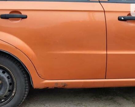 Оранжевый Шевроле Авео, объемом двигателя 1.5 л и пробегом 257 тыс. км за 3200 $, фото 6 на Automoto.ua