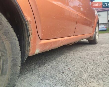 Помаранчевий Шевроле Авео, об'ємом двигуна 1.5 л та пробігом 175 тис. км за 2400 $, фото 5 на Automoto.ua