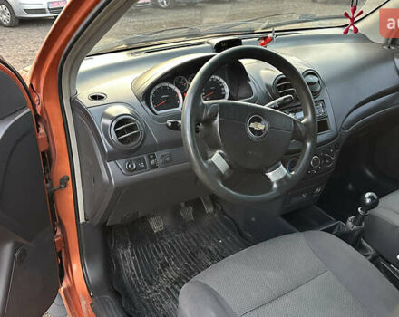 Оранжевый Шевроле Авео, объемом двигателя 1.5 л и пробегом 280 тыс. км за 3700 $, фото 7 на Automoto.ua