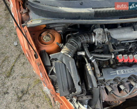 Оранжевый Шевроле Авео, объемом двигателя 0 л и пробегом 179 тыс. км за 950 $, фото 10 на Automoto.ua