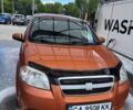 Оранжевый Шевроле Авео, объемом двигателя 1.5 л и пробегом 230 тыс. км за 2600 $, фото 1 на Automoto.ua