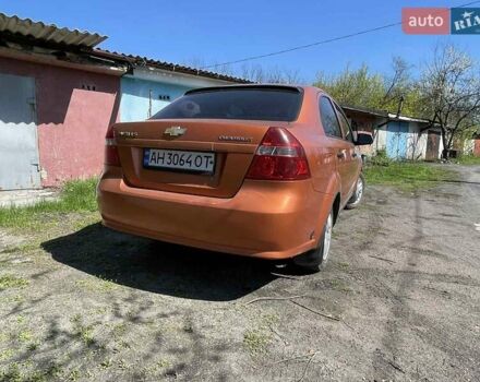 Оранжевый Шевроле Авео, объемом двигателя 1.5 л и пробегом 180 тыс. км за 2700 $, фото 5 на Automoto.ua