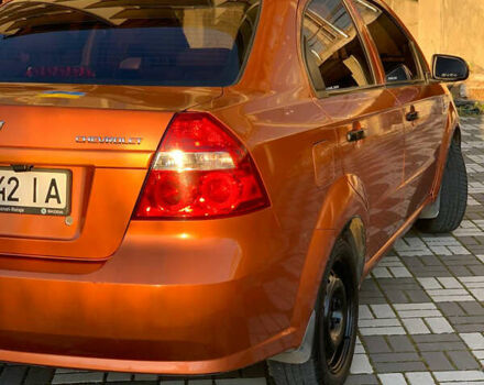 Оранжевый Шевроле Авео, объемом двигателя 1.5 л и пробегом 248 тыс. км за 3500 $, фото 1 на Automoto.ua