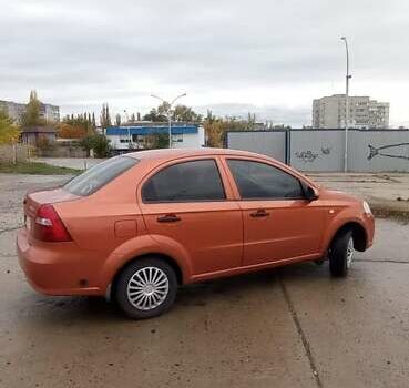 Шевроле Авео 2006 в Южноукраинске на Automoto.ua Оранжевый Шевроле Авео, объемом двигателя 1.5 л и пробегом 256 тыс. км за 3750 $, фото 4 на Automoto.ua