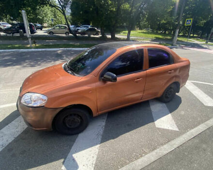 Оранжевый Шевроле Авео, объемом двигателя 1.5 л и пробегом 440 тыс. км за 2400 $, фото 1 на Automoto.ua