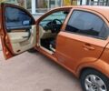 Оранжевый Шевроле Авео, объемом двигателя 1.6 л и пробегом 161 тыс. км за 2999 $, фото 2 на Automoto.ua