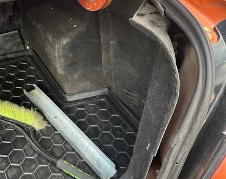 Помаранчевий Шевроле Авео, об'ємом двигуна 1.6 л та пробігом 270 тис. км за 2900 $, фото 2 на Automoto.ua