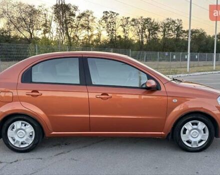 Помаранчевий Шевроле Авео, об'ємом двигуна 1.6 л та пробігом 187 тис. км за 5000 $, фото 13 на Automoto.ua