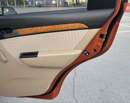 Помаранчевий Шевроле Авео, об'ємом двигуна 1.6 л та пробігом 187 тис. км за 5000 $, фото 17 на Automoto.ua