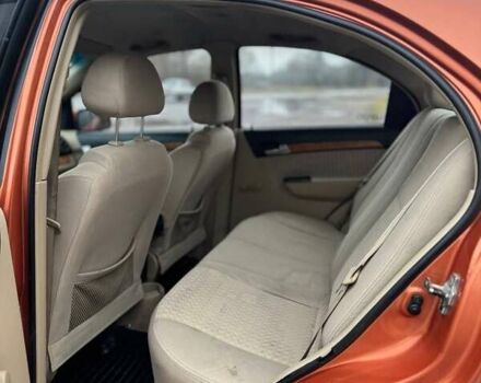 Оранжевый Шевроле Авео, объемом двигателя 1.6 л и пробегом 294 тыс. км за 2350 $, фото 10 на Automoto.ua