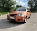 Оранжевый Шевроле Авео, объемом двигателя 1.6 л и пробегом 180 тыс. км за 3200 $, фото 1 на Automoto.ua