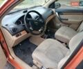 Оранжевый Шевроле Авео, объемом двигателя 1.6 л и пробегом 194 тыс. км за 3900 $, фото 5 на Automoto.ua