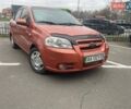 Оранжевый Шевроле Авео, объемом двигателя 1.6 л и пробегом 200 тыс. км за 3300 $, фото 1 на Automoto.ua
