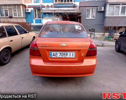 Оранжевый Шевроле Авео, объемом двигателя 1.5 л и пробегом 235 тыс. км за 2800 $, фото 2 на Automoto.ua