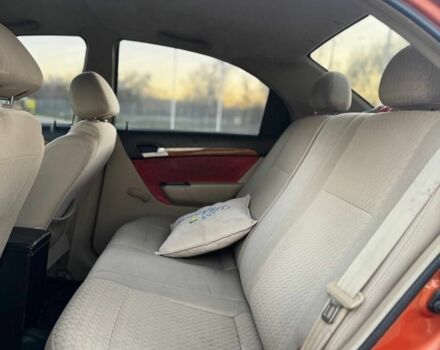 Оранжевый Шевроле Авео, объемом двигателя 0 л и пробегом 254 тыс. км за 3400 $, фото 7 на Automoto.ua