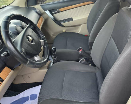 Помаранчевий Шевроле Авео, об'ємом двигуна 1.6 л та пробігом 148 тис. км за 4500 $, фото 7 на Automoto.ua