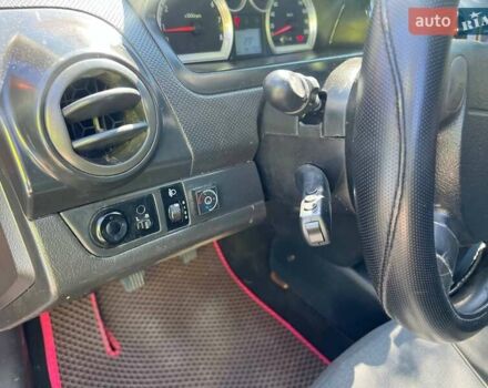 Оранжевый Шевроле Авео, объемом двигателя 1.5 л и пробегом 140 тыс. км за 3700 $, фото 6 на Automoto.ua