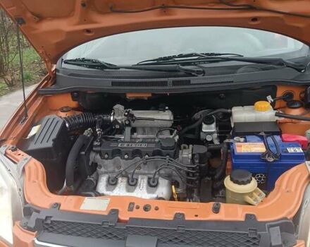 Оранжевый Шевроле Авео, объемом двигателя 1.5 л и пробегом 195 тыс. км за 3800 $, фото 24 на Automoto.ua