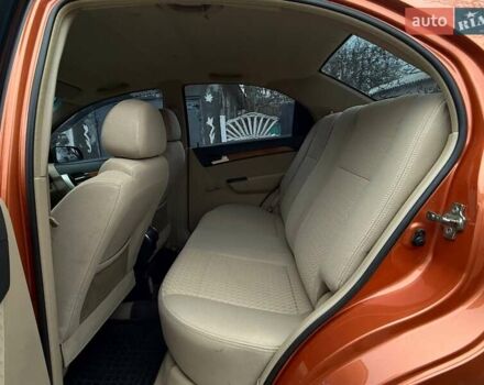 Оранжевый Шевроле Авео, объемом двигателя 1.6 л и пробегом 42 тыс. км за 5200 $, фото 11 на Automoto.ua