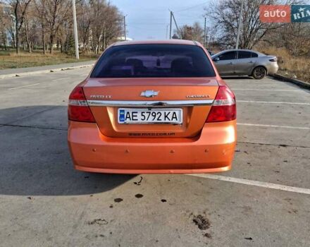 Оранжевый Шевроле Авео, объемом двигателя 1.5 л и пробегом 250 тыс. км за 3800 $, фото 3 на Automoto.ua
