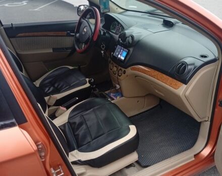 Оранжевый Шевроле Авео, объемом двигателя 0 л и пробегом 341 тыс. км за 3500 $, фото 5 на Automoto.ua