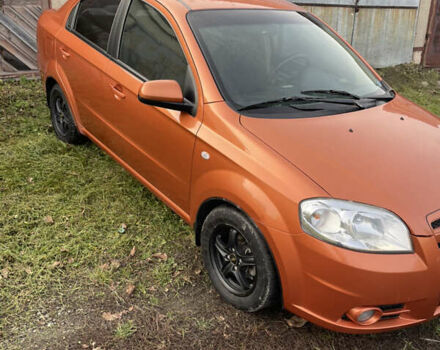 Помаранчевий Шевроле Авео, об'ємом двигуна 1.6 л та пробігом 148 тис. км за 4500 $, фото 1 на Automoto.ua
