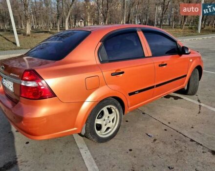 Оранжевый Шевроле Авео, объемом двигателя 1.5 л и пробегом 250 тыс. км за 3800 $, фото 2 на Automoto.ua