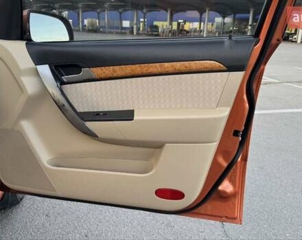 Помаранчевий Шевроле Авео, об'ємом двигуна 1.6 л та пробігом 187 тис. км за 5000 $, фото 6 на Automoto.ua