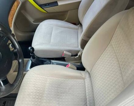 Помаранчевий Шевроле Авео, об'ємом двигуна 1.6 л та пробігом 270 тис. км за 2900 $, фото 6 на Automoto.ua