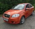 Помаранчевий Шевроле Авео, об'ємом двигуна 1.5 л та пробігом 203 тис. км за 3384 $, фото 1 на Automoto.ua