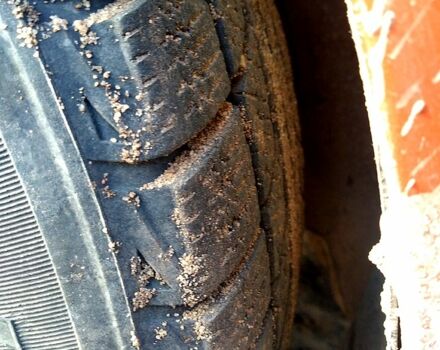 Оранжевый Шевроле Авео, объемом двигателя 1.5 л и пробегом 350 тыс. км за 3700 $, фото 3 на Automoto.ua