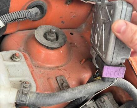 Оранжевый Шевроле Авео, объемом двигателя 1.6 л и пробегом 294 тыс. км за 2350 $, фото 18 на Automoto.ua