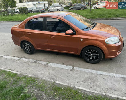 Оранжевый Шевроле Авео, объемом двигателя 1.6 л и пробегом 108 тыс. км за 4650 $, фото 1 на Automoto.ua