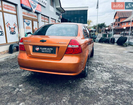 Помаранчевий Шевроле Авео, об'ємом двигуна 1.5 л та пробігом 190 тис. км за 2700 $, фото 5 на Automoto.ua