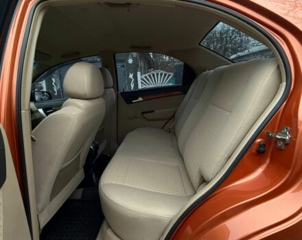 Помаранчевий Шевроле Авео, об'ємом двигуна 1.6 л та пробігом 42 тис. км за 5200 $, фото 11 на Automoto.ua