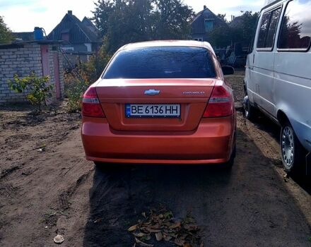 Оранжевый Шевроле Авео, объемом двигателя 1.5 л и пробегом 350 тыс. км за 3700 $, фото 2 на Automoto.ua