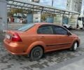 Оранжевый Шевроле Авео, объемом двигателя 1.6 л и пробегом 203 тыс. км за 3700 $, фото 3 на Automoto.ua