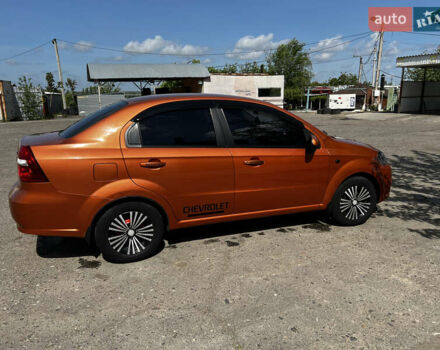 Оранжевый Шевроле Авео, объемом двигателя 1.6 л и пробегом 198 тыс. км за 4700 $, фото 2 на Automoto.ua