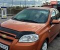 Оранжевый Шевроле Авео, объемом двигателя 1.6 л и пробегом 203 тыс. км за 3500 $, фото 1 на Automoto.ua