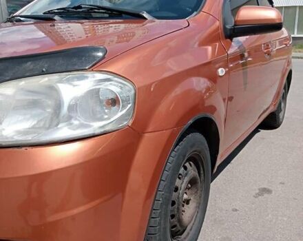 Оранжевый Шевроле Авео, объемом двигателя 1.6 л и пробегом 380 тыс. км за 3399 $, фото 3 на Automoto.ua
