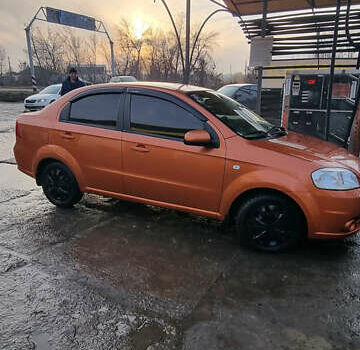 Помаранчевий Шевроле Авео, об'ємом двигуна 1.6 л та пробігом 131 тис. км за 4700 $, фото 8 на Automoto.ua