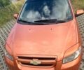 Оранжевый Шевроле Авео, объемом двигателя 1.6 л и пробегом 276 тыс. км за 4500 $, фото 2 на Automoto.ua