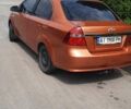 Оранжевый Шевроле Авео, объемом двигателя 1.6 л и пробегом 180 тыс. км за 3000 $, фото 4 на Automoto.ua