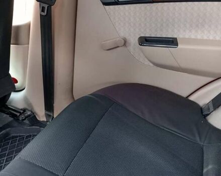 Оранжевый Шевроле Авео, объемом двигателя 1.6 л и пробегом 380 тыс. км за 3399 $, фото 6 на Automoto.ua