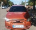 Оранжевый Шевроле Авео, объемом двигателя 1.6 л и пробегом 180 тыс. км за 3800 $, фото 1 на Automoto.ua